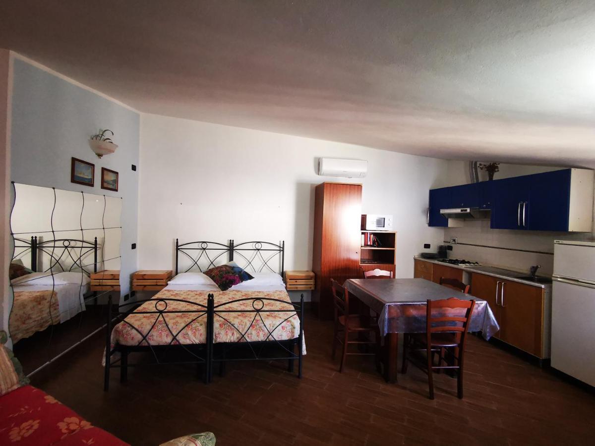 Michela Rooms Riomaggiore Extérieur photo