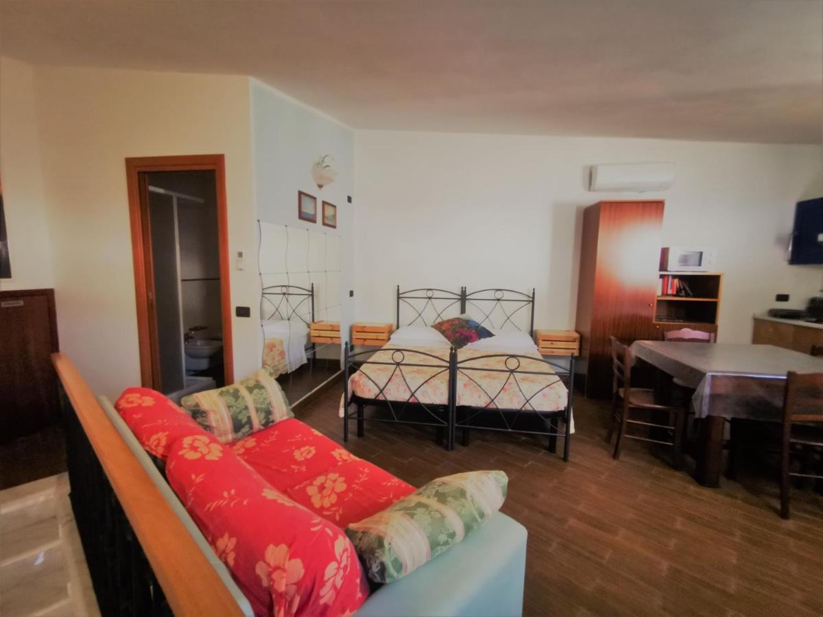 Michela Rooms Riomaggiore Extérieur photo